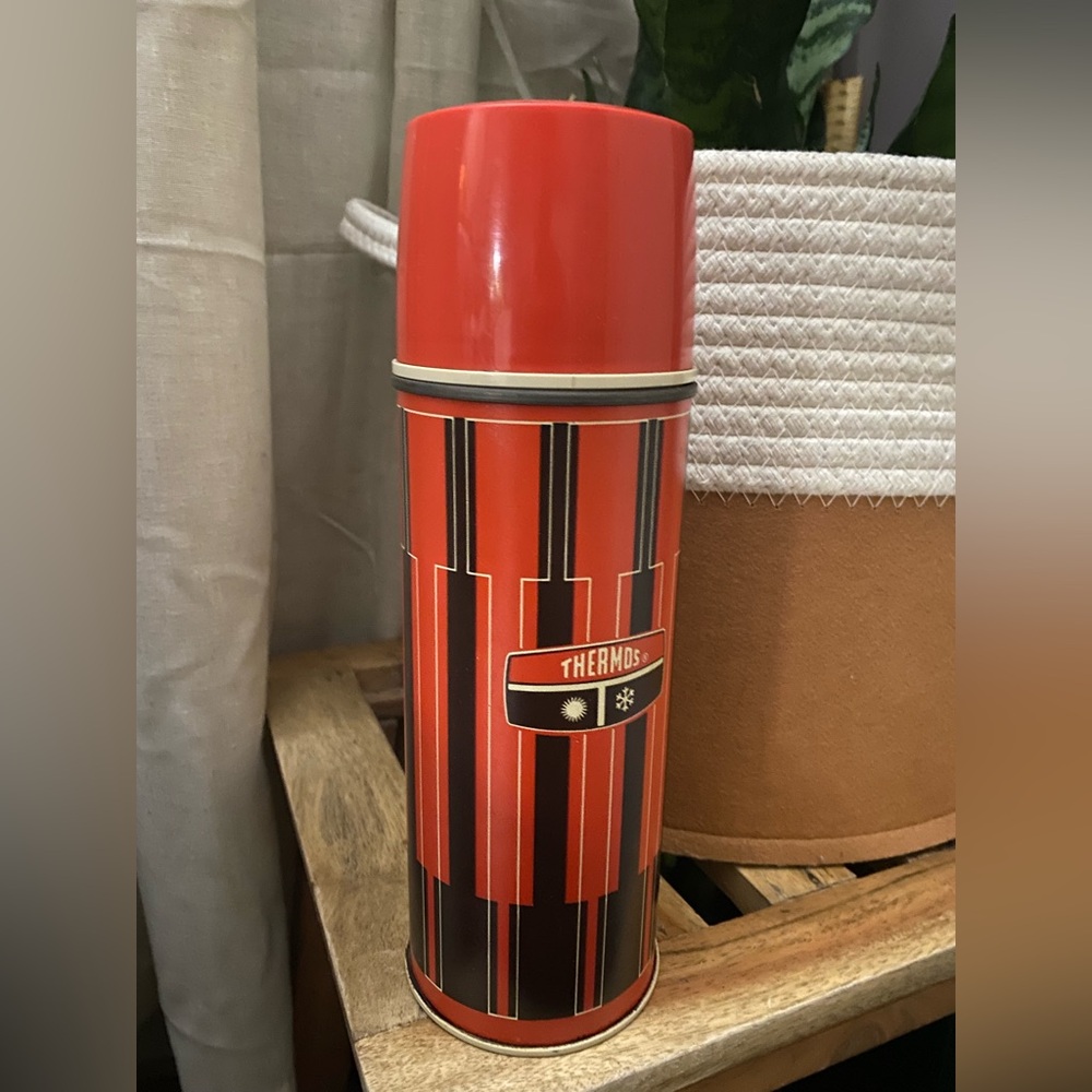 Vintage Thermos bottle - Picture 7 of 16